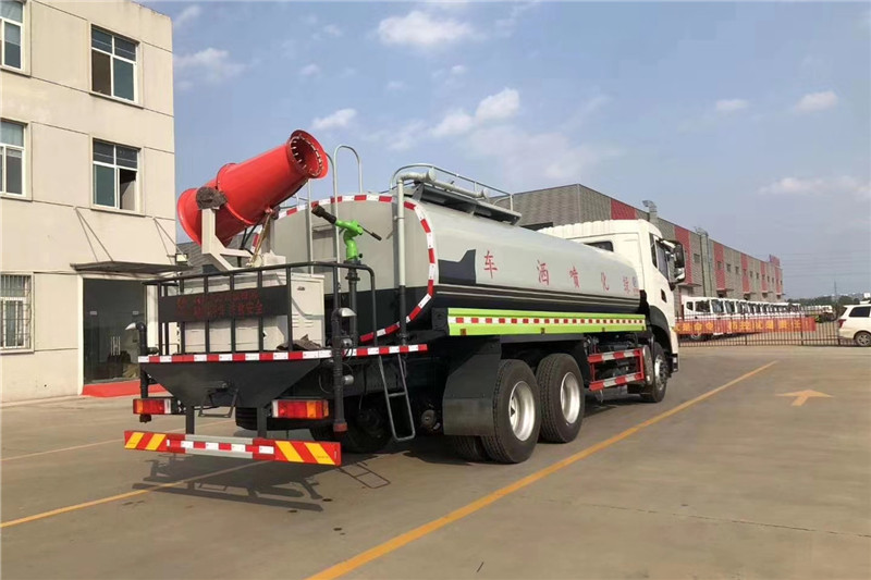 東風(fēng)天龍后八輪20噸噴霧車，國六綠化噴灑車